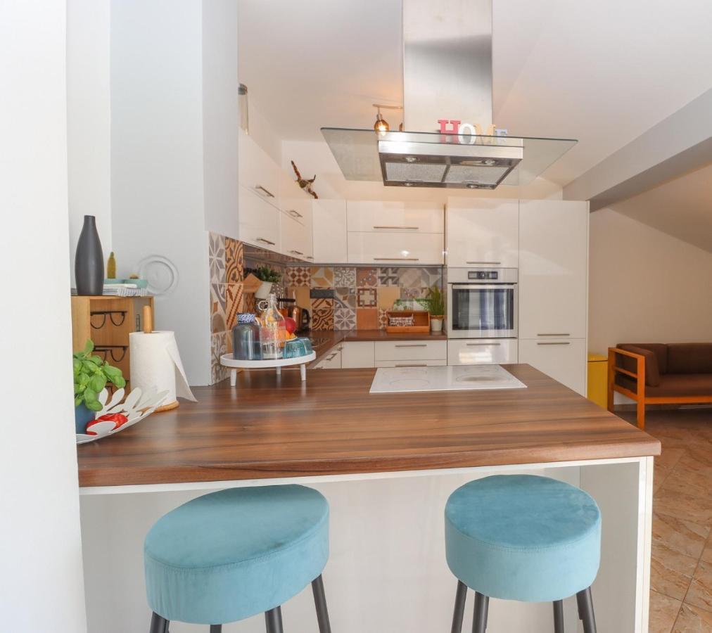Ferienwohnung Family Crikvenica Exterior foto